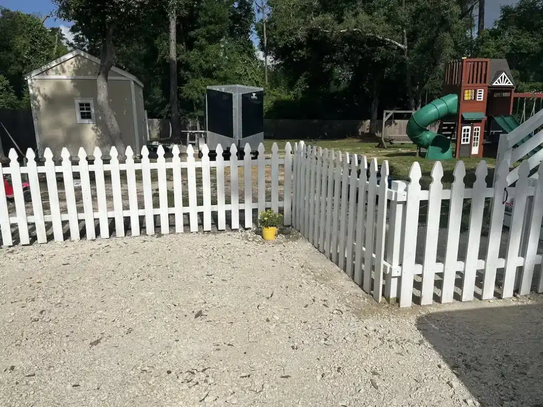 Wood Picket Fences